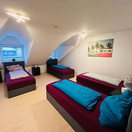 Generous Apartment I 7 Beds I 110 Sqm I Fast Internet พาเดอร์บอร์น ภายนอก รูปภาพ