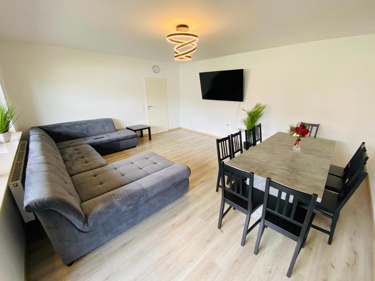 Generous Apartment I 7 Beds I 110 Sqm I Fast Internet พาเดอร์บอร์น ภายนอก รูปภาพ