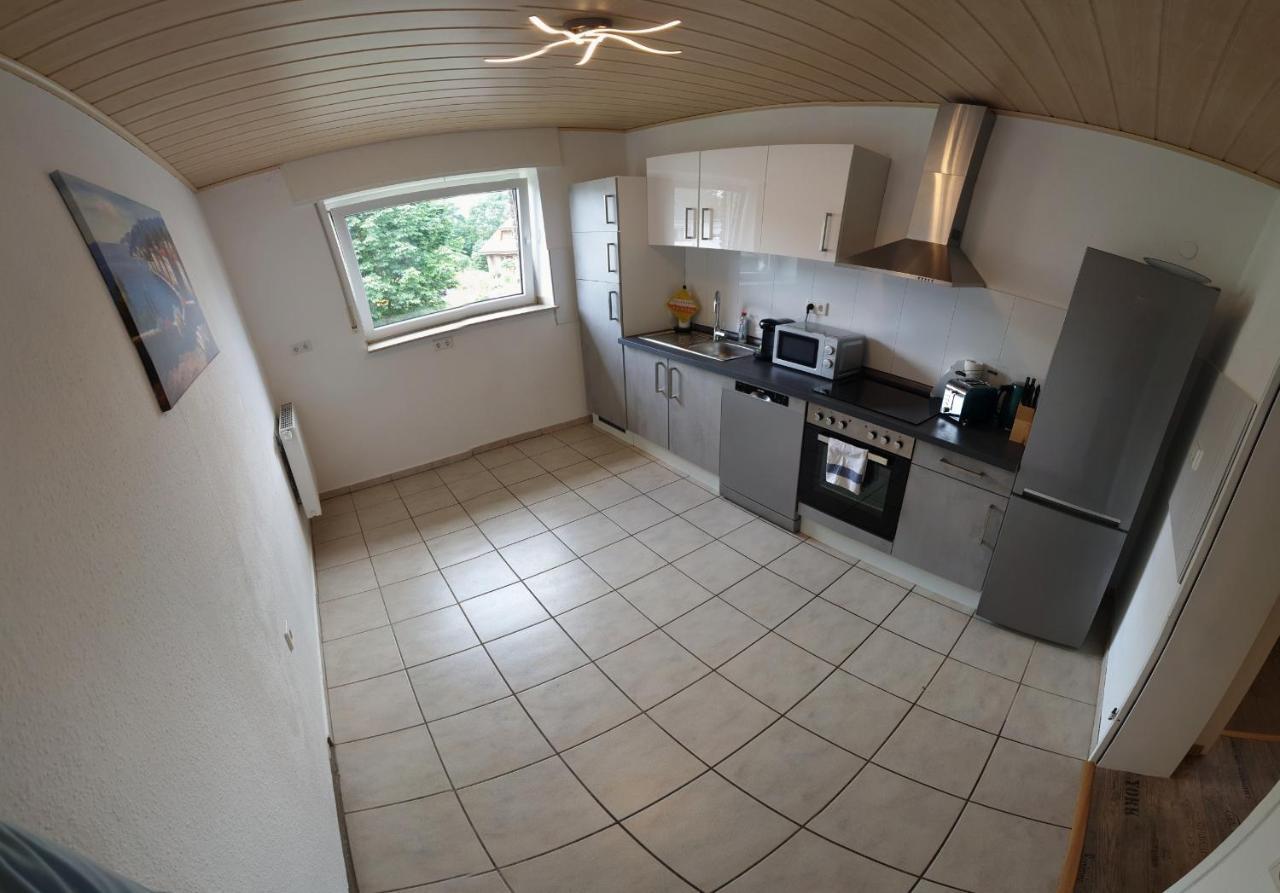 Generous Apartment I 7 Beds I 110 Sqm I Fast Internet พาเดอร์บอร์น ภายนอก รูปภาพ