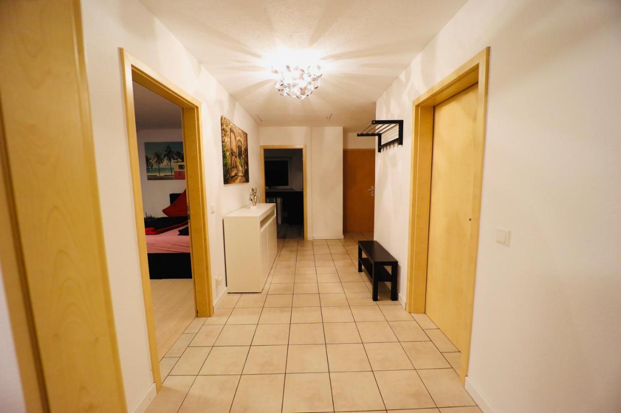 Generous Apartment I 7 Beds I 110 Sqm I Fast Internet พาเดอร์บอร์น ภายนอก รูปภาพ