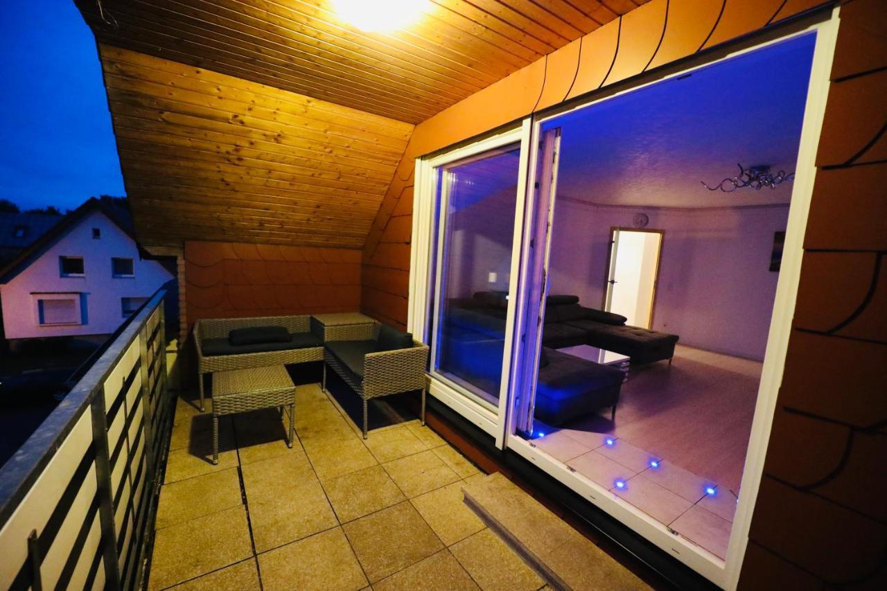 Generous Apartment I 7 Beds I 110 Sqm I Fast Internet พาเดอร์บอร์น ภายนอก รูปภาพ