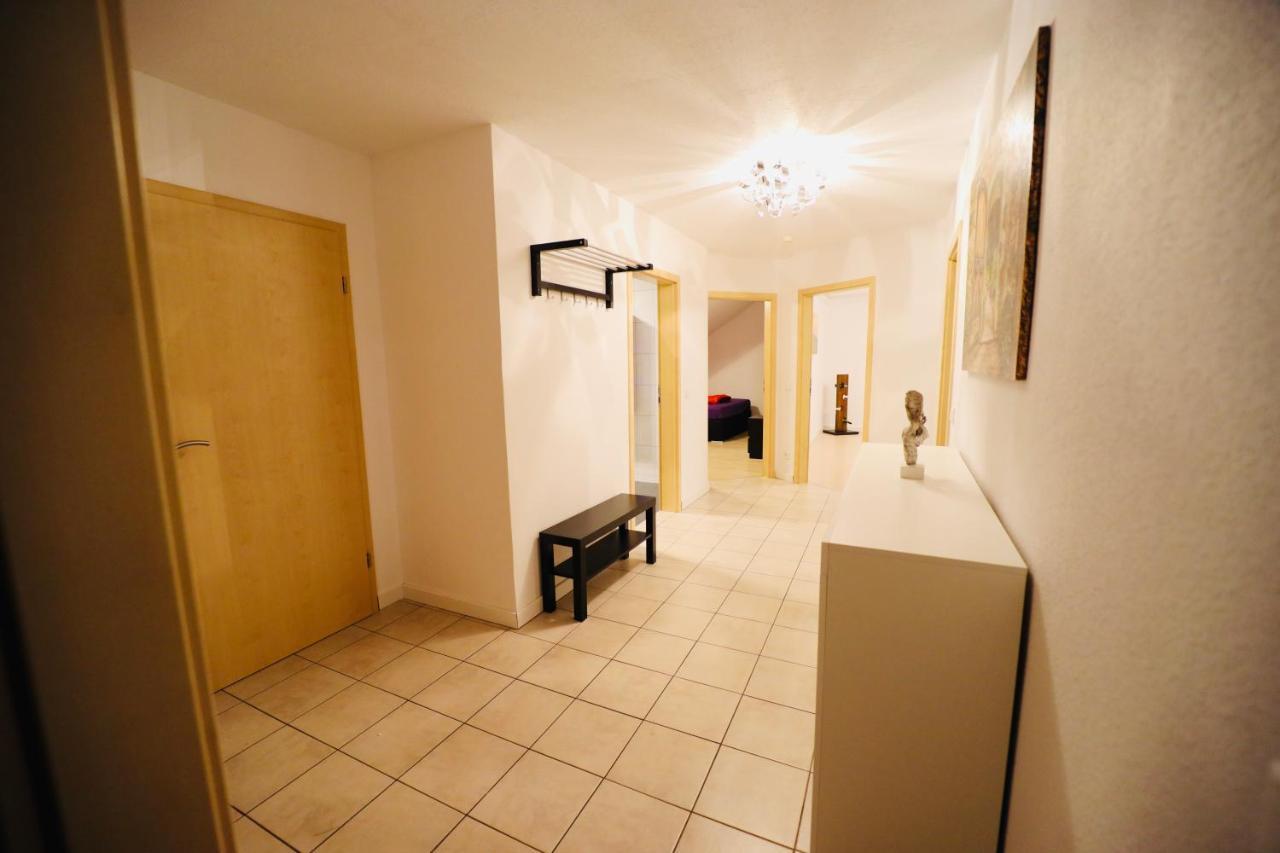 Generous Apartment I 7 Beds I 110 Sqm I Fast Internet พาเดอร์บอร์น ภายนอก รูปภาพ
